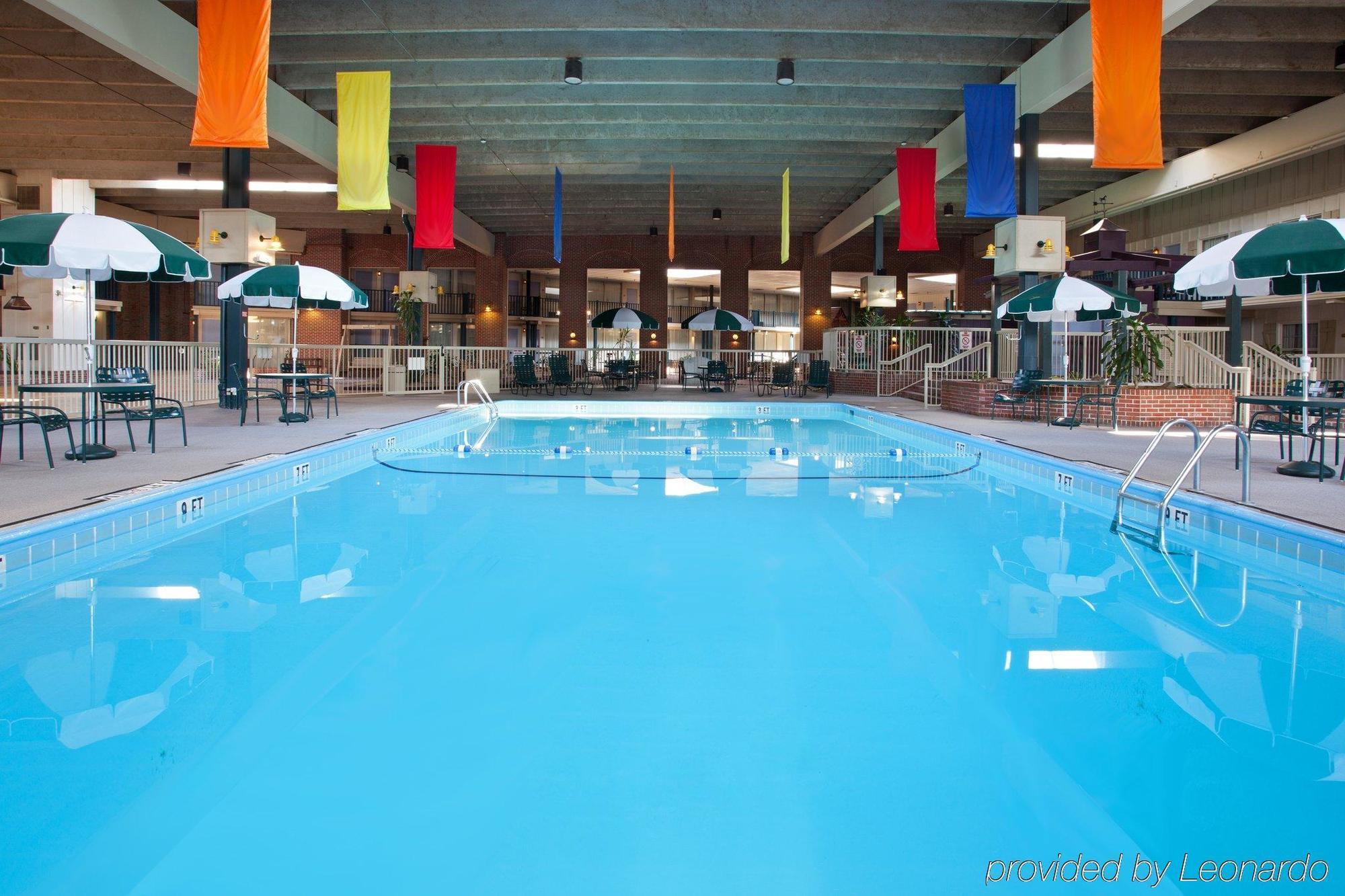 Ramada By Wyndham Uniontown Hotel Fasilitas foto